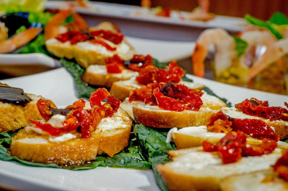 Shot glass hors devours ideas : Shot Glass Hors Devours Ideas - Hors d'oeuvres - Cocktail Party | The Burbank Caterers